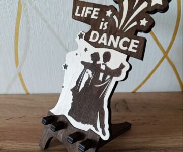 Чертеж Подставка сборная для телефона Life is Dance