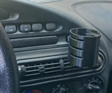 3D модель Подстаканник для Chevrolet Niva