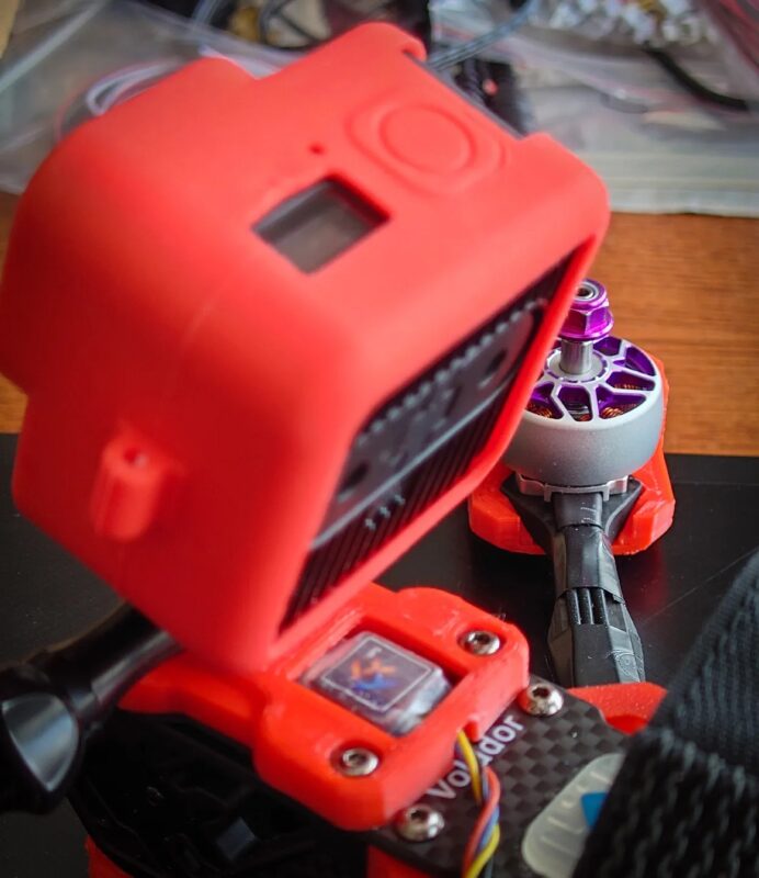 3D модель Держатель для камеры GoPro и модуля GPS