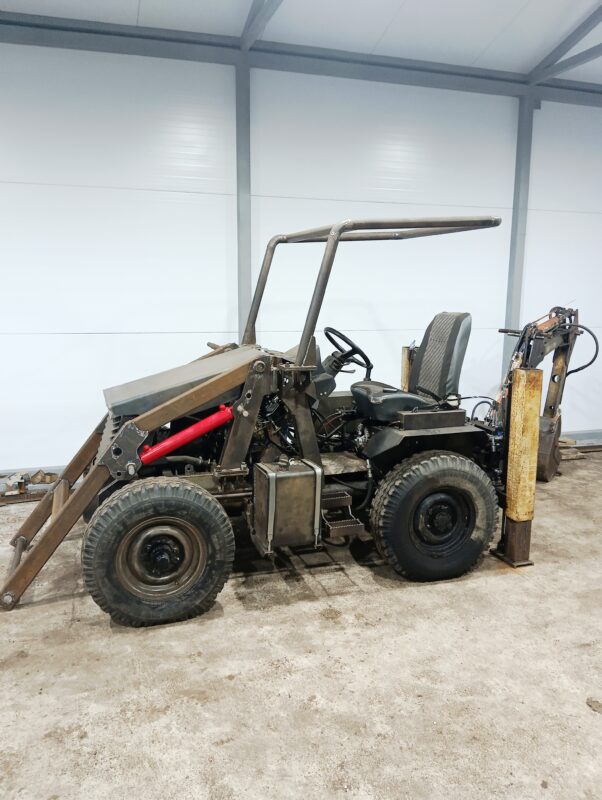 3D модель Мини экскаватор на мостах уаз Тимкен