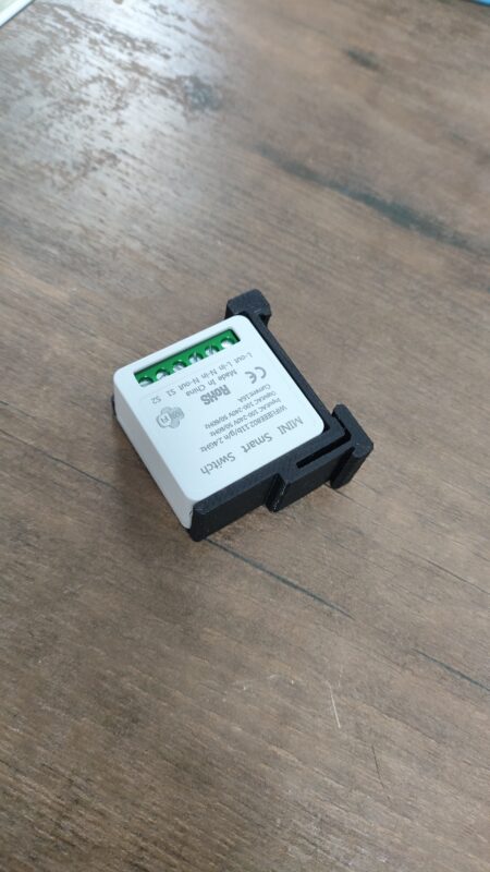 3D модель Кронштейн, крепление для Wifi реле на дин рейку.