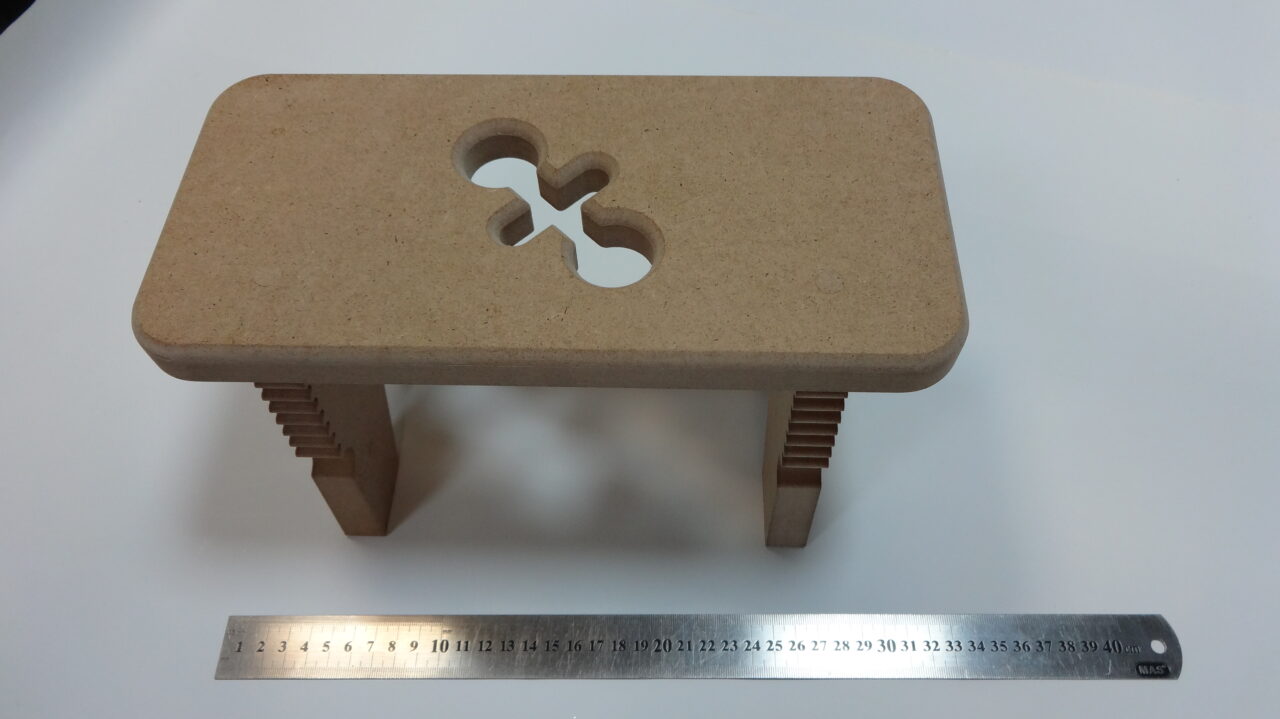 3D модель Стульчик 146х312х165 мм