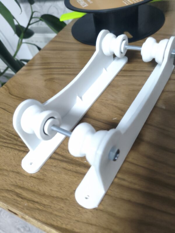 3D модель Держатель катушки филомена 3 д принтера