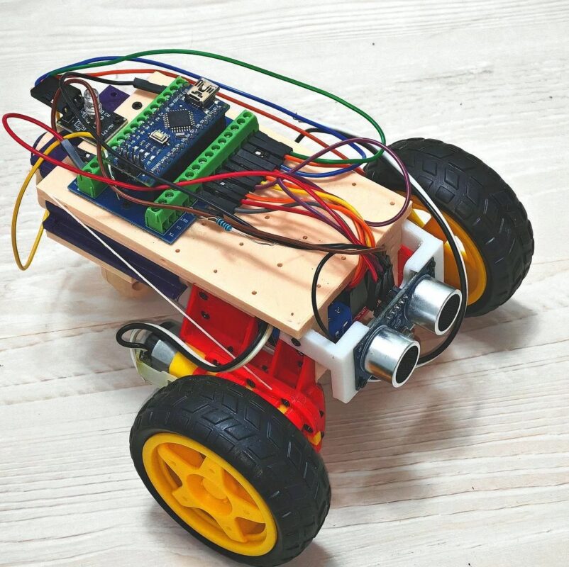 3D модель Машинка на ARDUINO