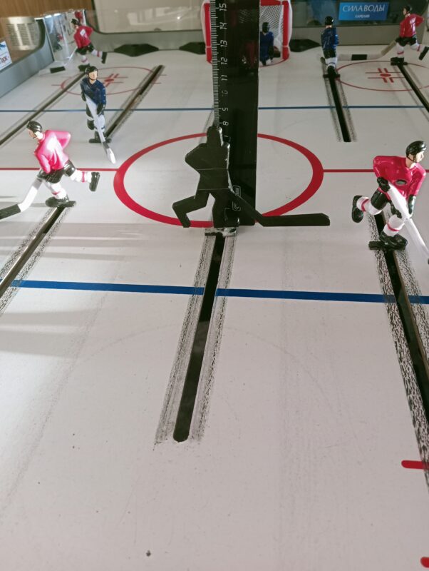 3D модель Фигурка хоккеиста для настольной игры