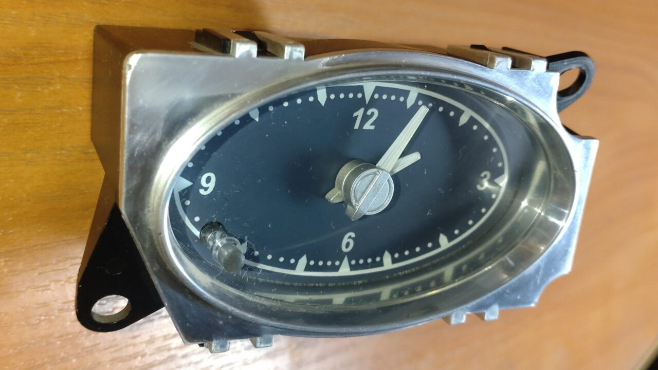 3D модель Часы автомобильные для а/м "Волга" ГАЗ-31105