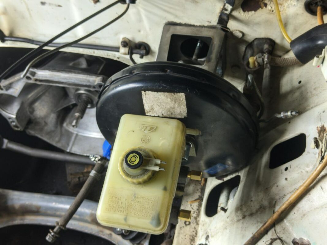 3D модель Кронштейн ВУТ BMW E36 на ВАЗ 2101-2107