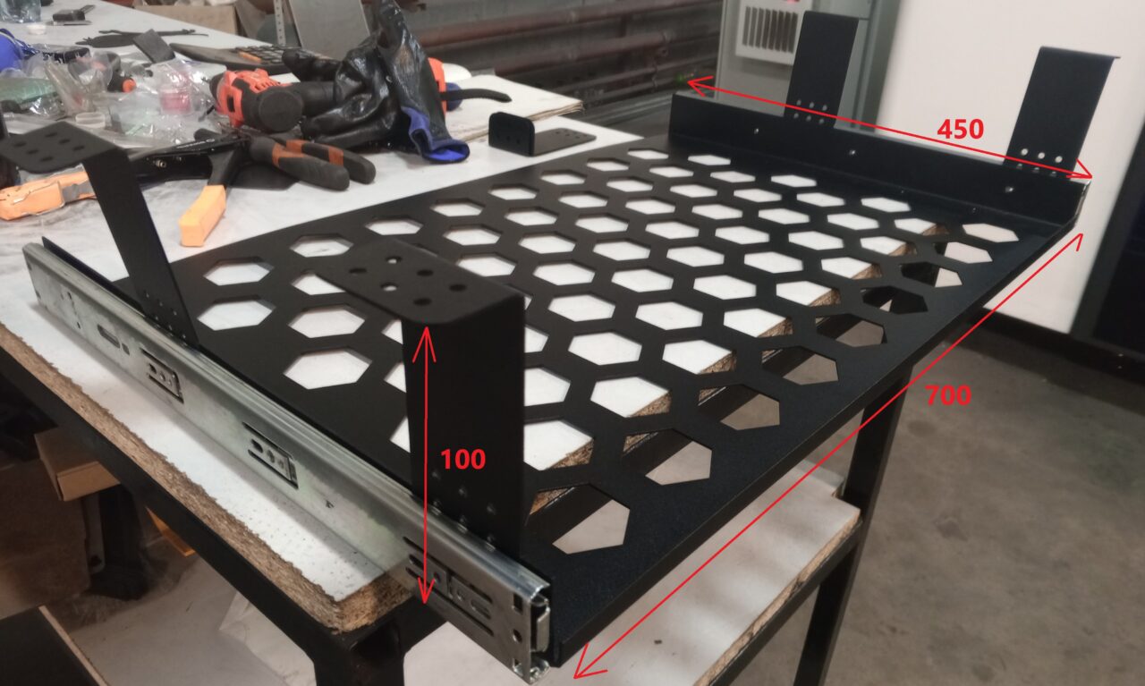 3D модель Выдвижная полка под клавиатуру