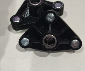 3D модель Втулка трапеции стеклоочистителя Nissan на подшипниках