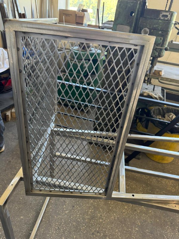 Чертеж Вариант перфорации из листовой стали, 518*700 мм