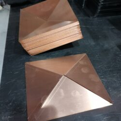 Лазерная резка фанеры и металла