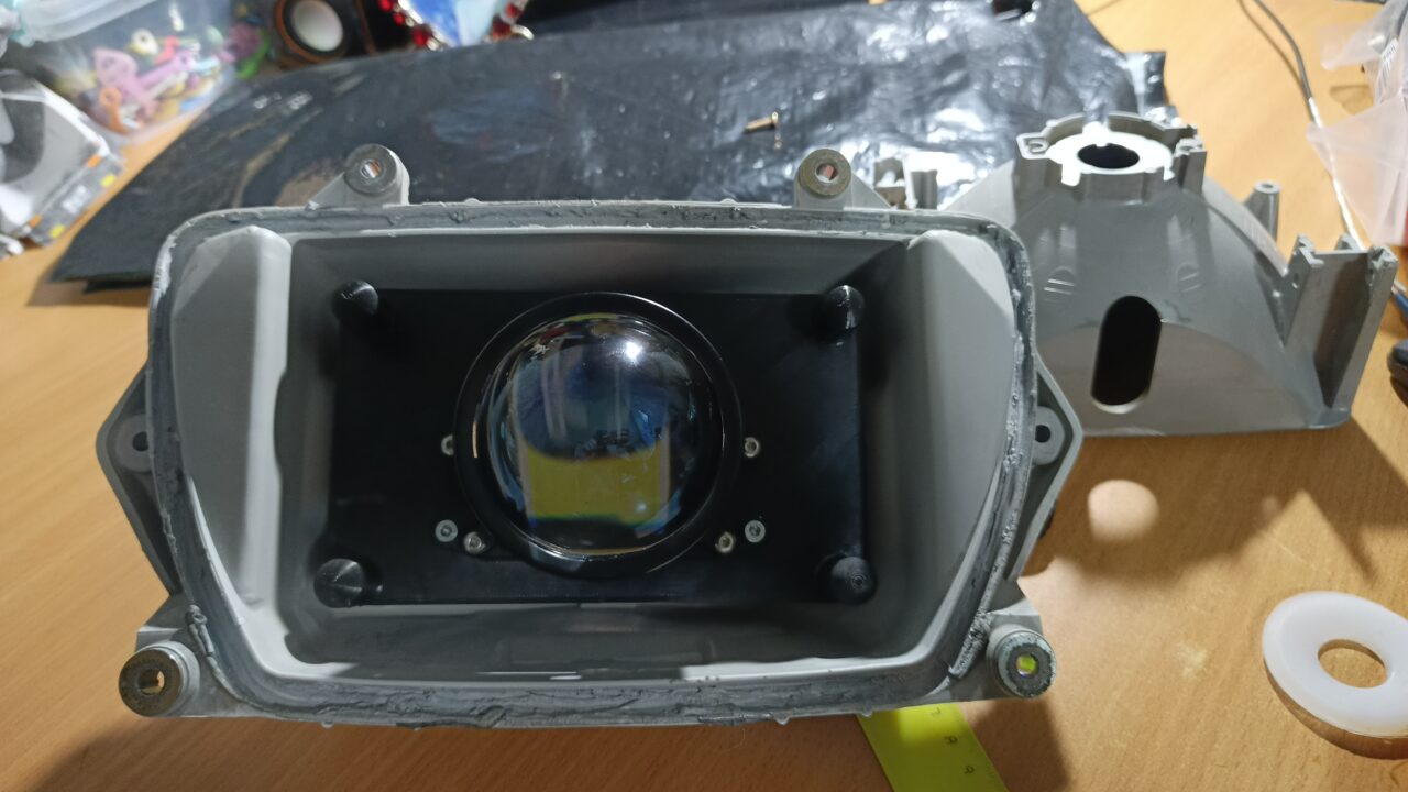 3D модель Переходная плита Bi-Led линзы