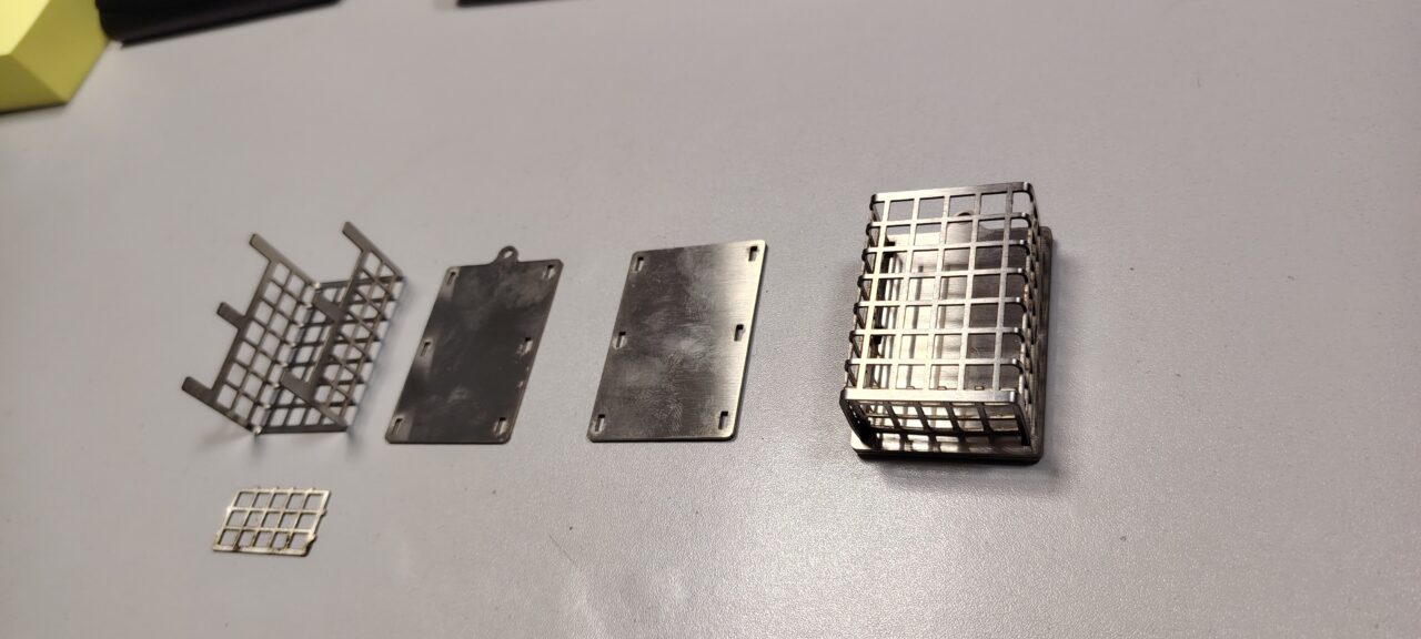 Чертеж Кормушка сборная для фидера