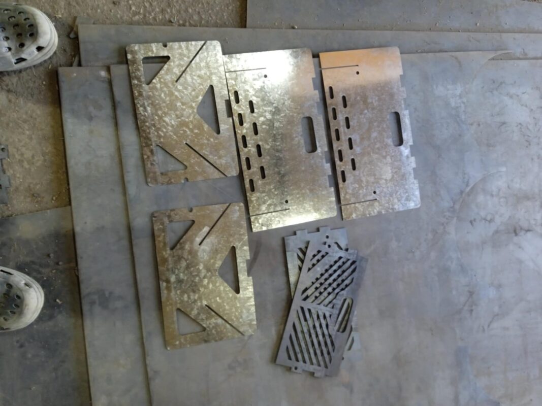 Чертеж Портативный очаг для костра-барбекю