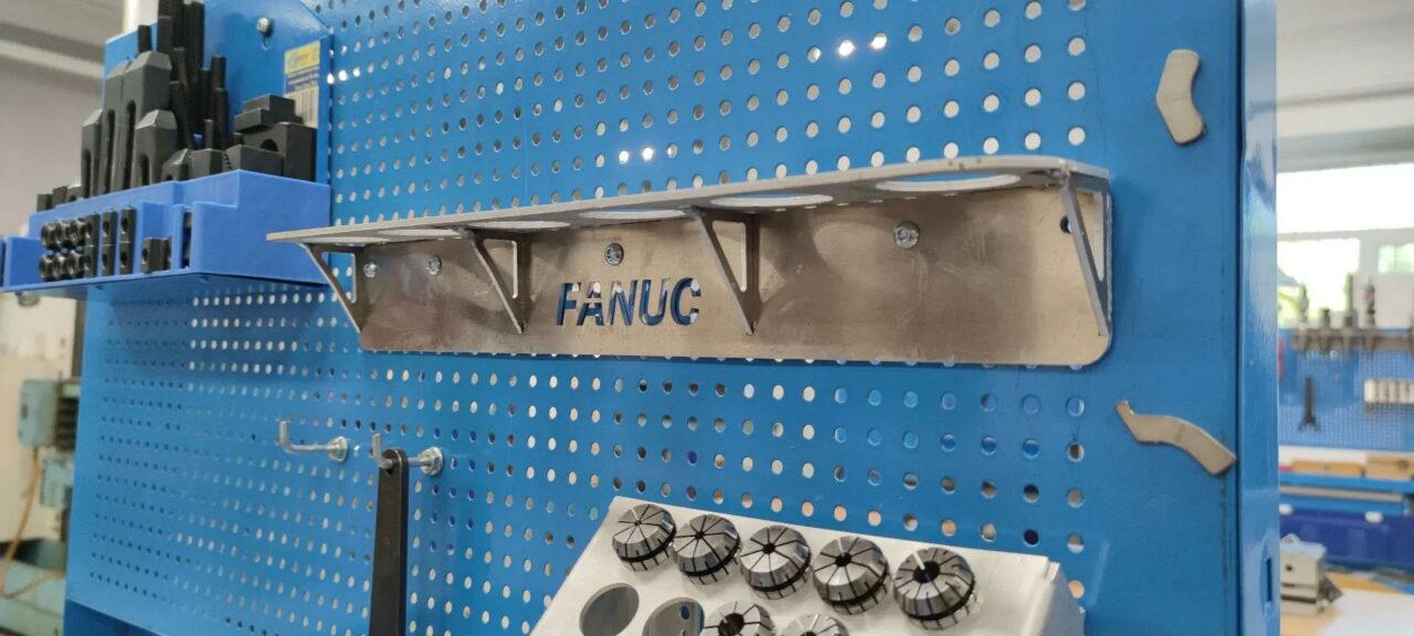 3D модель Модель стойки под конуса BT-40 (FANUC)