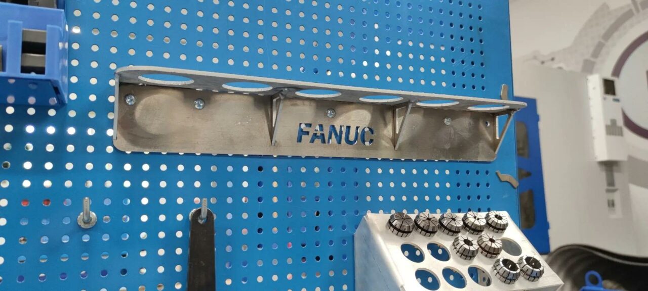 3D модель Модель стойки под конуса BT-40 (FANUC)